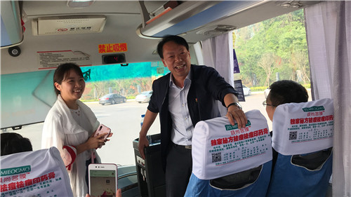 做良好生態(tài)環(huán)境的“營造者”—公司在陽宗海畔種下236棵樹