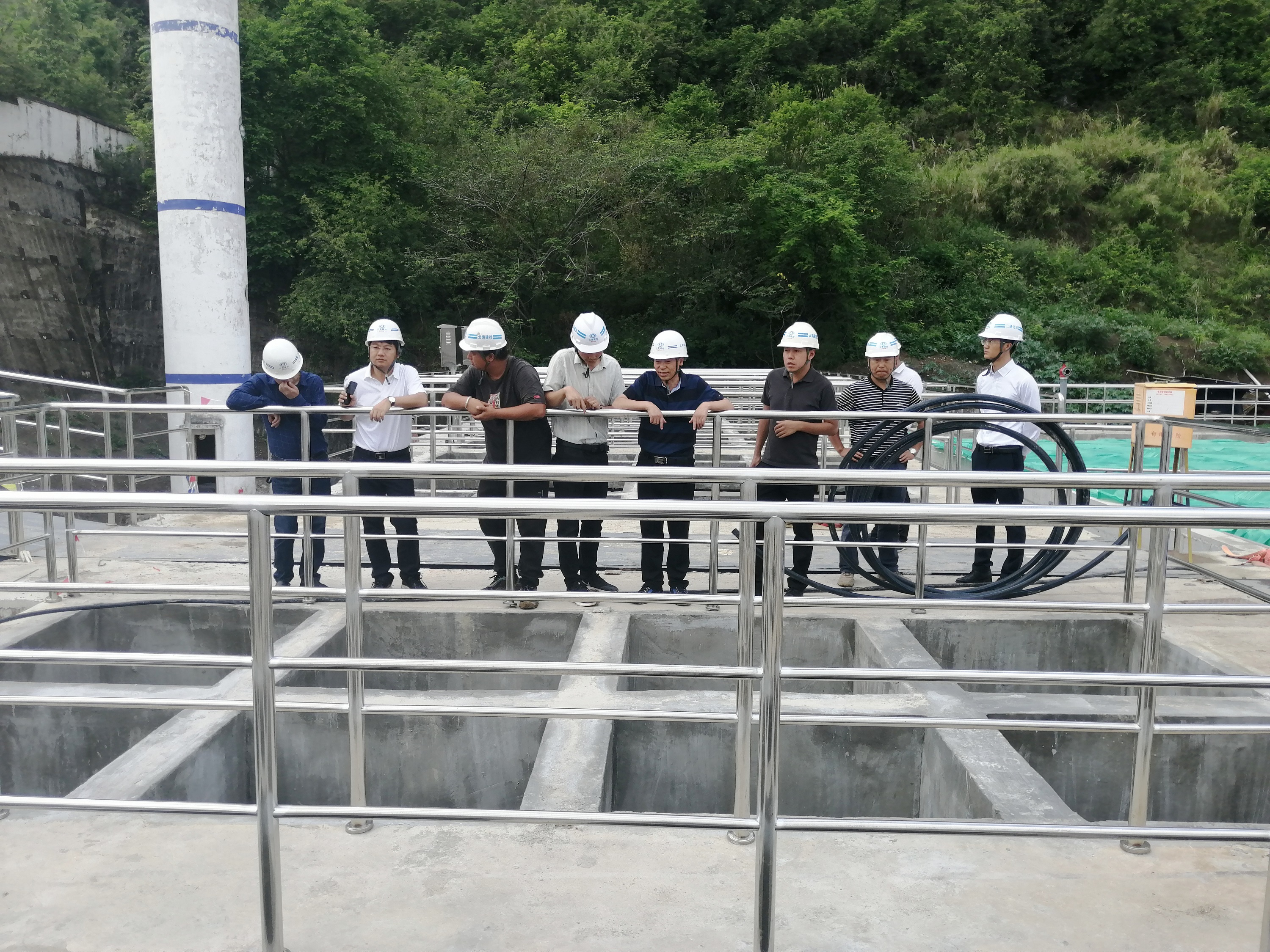 【我為群眾辦實(shí)事】陳定華、萬(wàn)向遵調(diào)研文山市三水廠項(xiàng)目