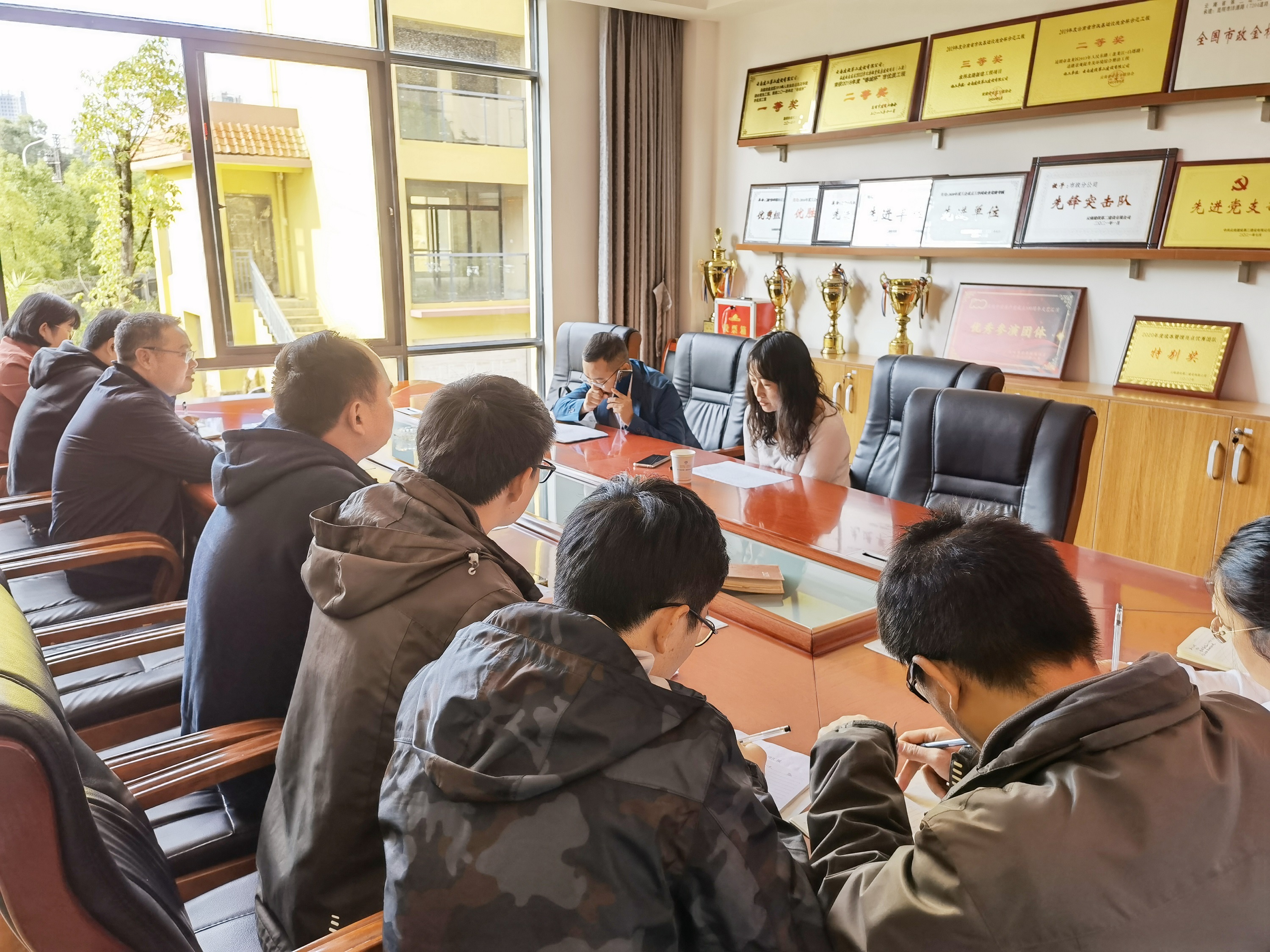 【我為群眾辦實(shí)事】公司領(lǐng)導(dǎo)調(diào)研指導(dǎo)市政分公司