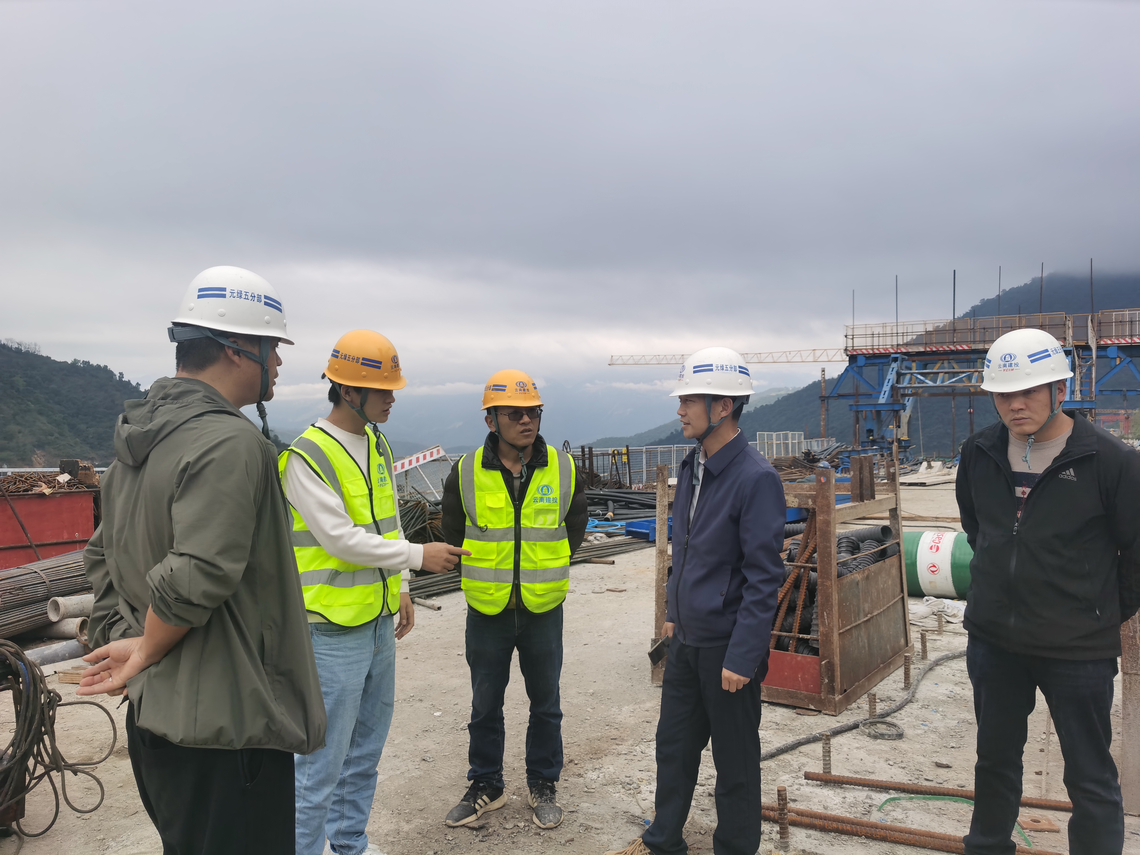 【我為群眾辦實(shí)事】董學(xué)友帶隊(duì)調(diào)研元綠五分部