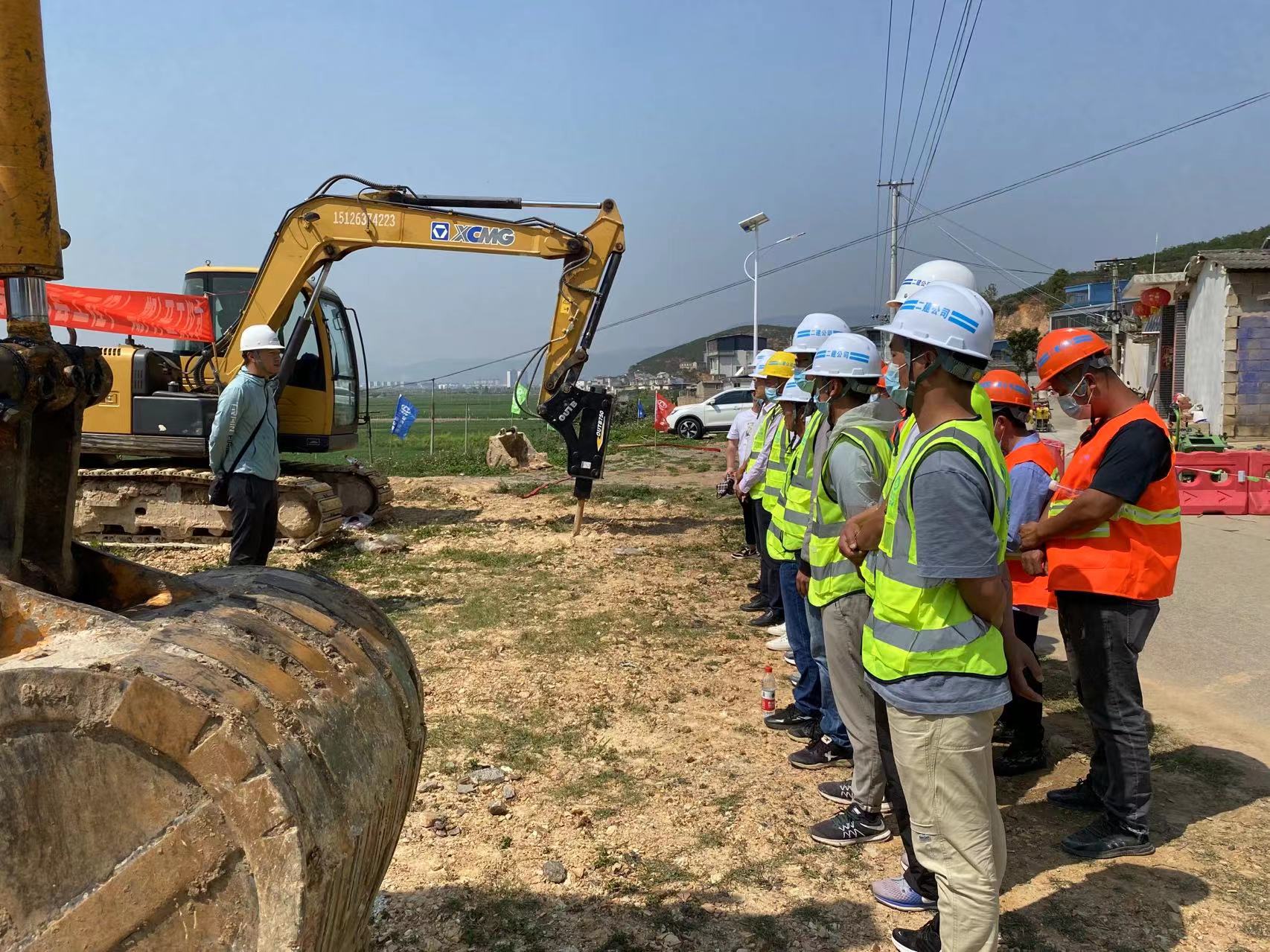 【項目動態(tài)】第十二直管部石屏縣異龍湖流域村莊雨污管網(wǎng)項目開工