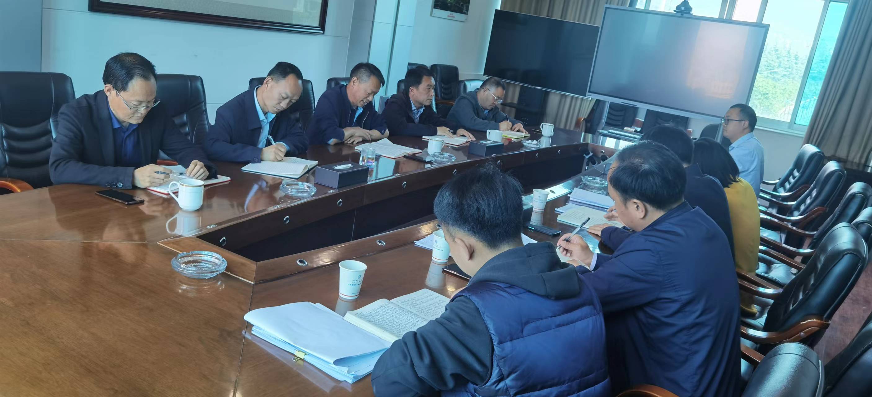 【公司動態(tài)】公司召開經營工作專題分析會