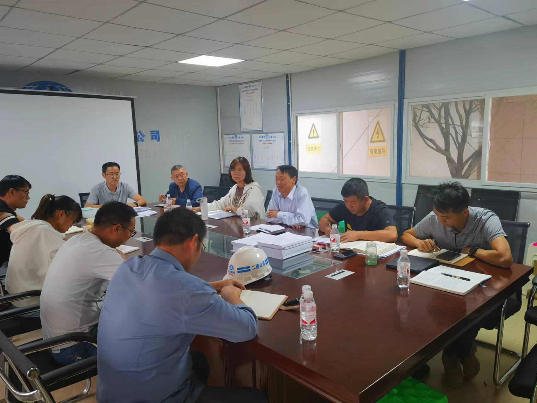 【貫徹一線工作法】陳定華到威信縣中醫(yī)院建設(shè)項目、威信縣糧食倉儲設(shè)施建設(shè)項目開展安全大排查大整治工作