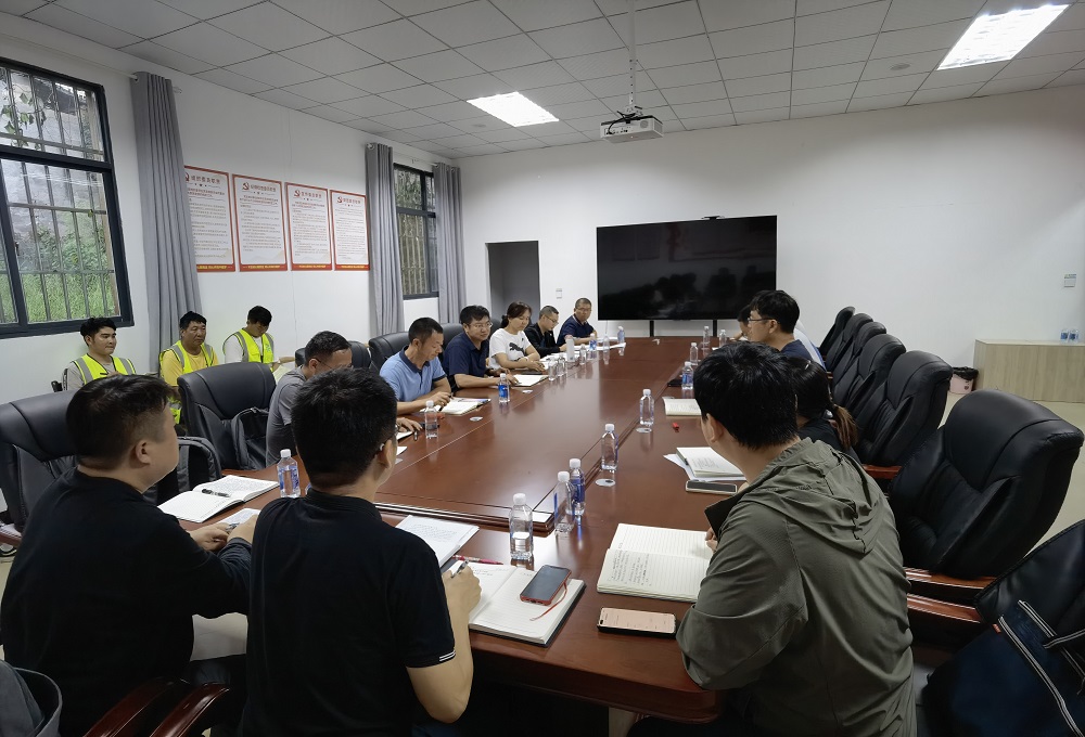 【貫徹一線工作法】萬向遵到羅平縣鄉(xiāng)村振興富鋅油菜三產(chǎn)融合發(fā)展項(xiàng)目開展“國慶”節(jié)假日期間領(lǐng)導(dǎo)帶班綜合檢查