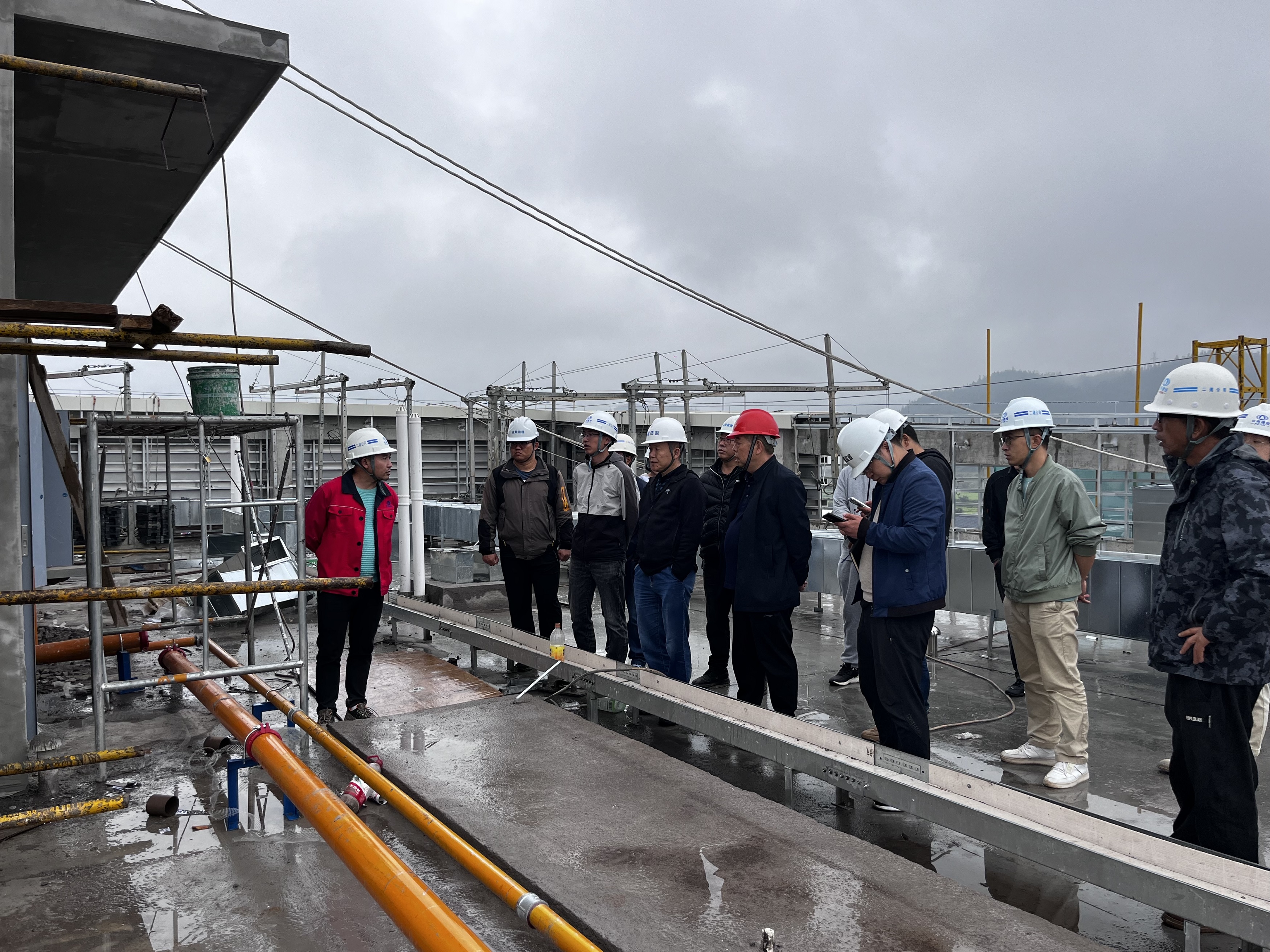 【百日攻堅(jiān)】羅平縣鄉(xiāng)村振興富鋅油菜三產(chǎn)融合發(fā)展項(xiàng)目（一期）綜合樓通過(guò)主體分部驗(yàn)收